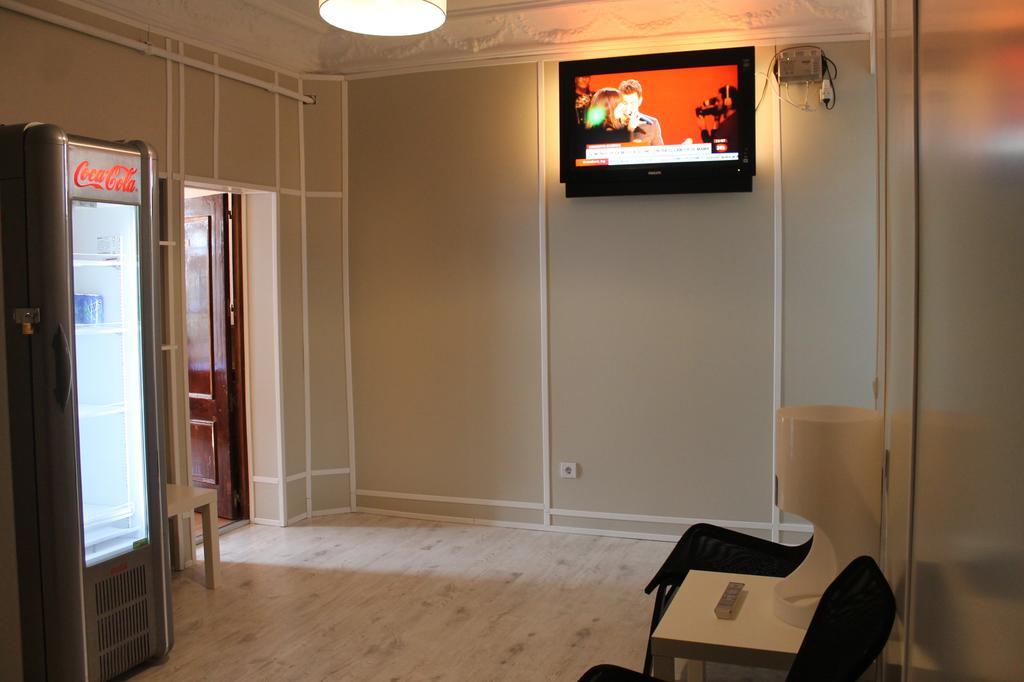 Hostal Trevinca Madrid Dış mekan fotoğraf