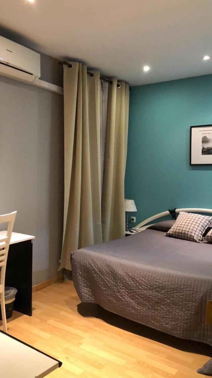 Hostal Trevinca Madrid Dış mekan fotoğraf