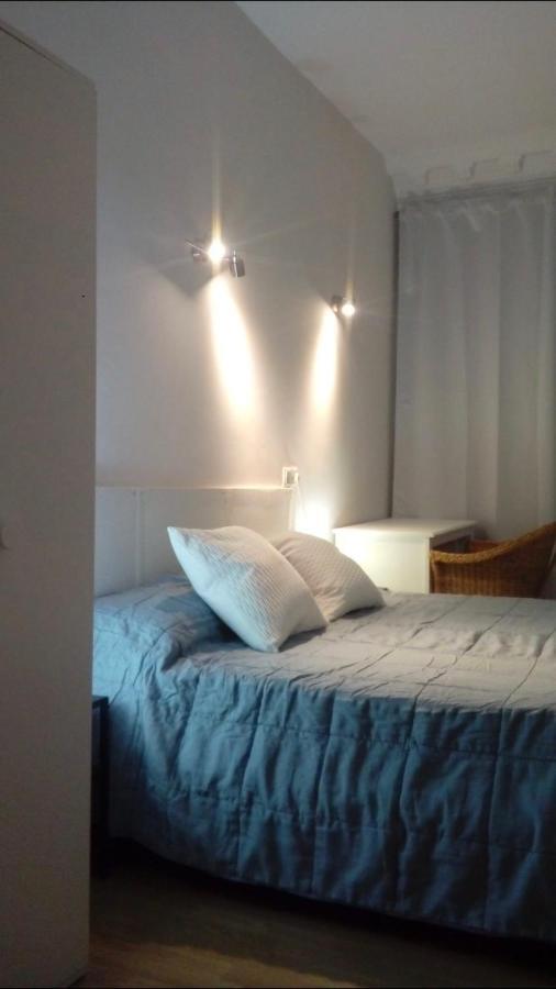 Hostal Trevinca Madrid Dış mekan fotoğraf