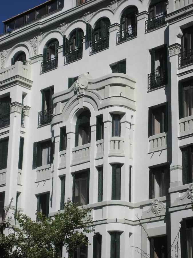 Hostal Trevinca Madrid Dış mekan fotoğraf